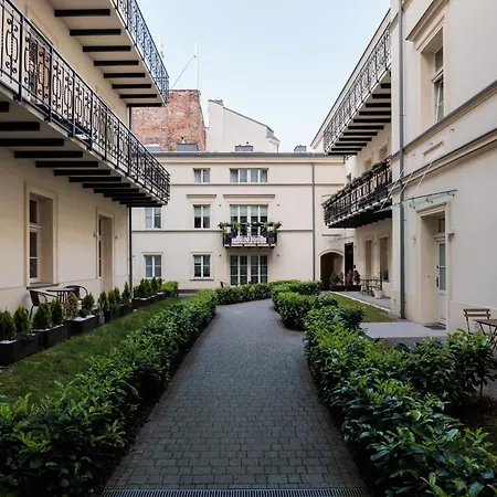 Atrium - Old Town Luxury - By Upstairs דירה *