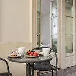 Atrium - Old Town Luxury - By Upstairs * Kraków