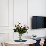 Atrium - Old Town Luxury - By Upstairs Lejlighed