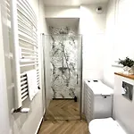 Apartment Atrium - Old Town Luxury - By Upstairs Krakow