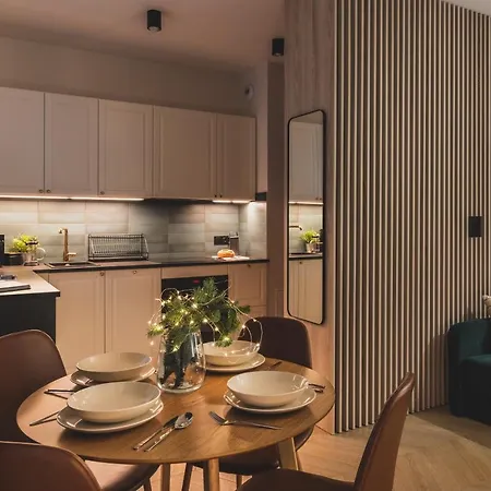 Atrium - Old Town Luxury - By Upstairs 아파트 크라쿠프
