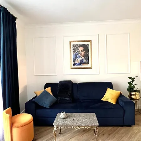 Atrium - Old Town Luxury - By Upstairs * 크라쿠프