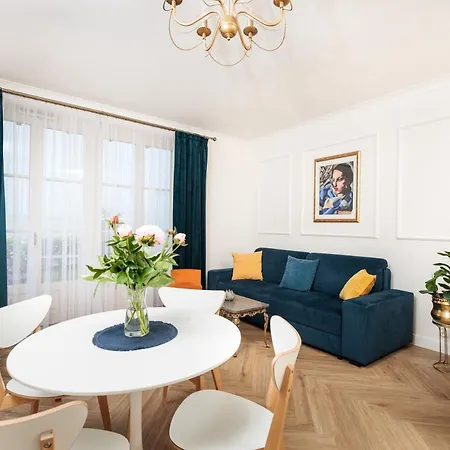 Διαμέρισμα Atrium - Old Town Luxury - By Upstairs *